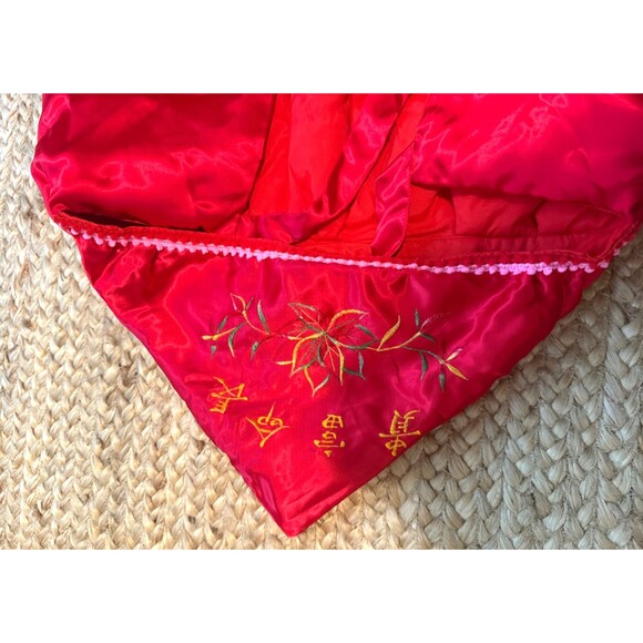 Vintage Child's Red Satin Chinese Hanfu Cloak Embroidered Hooded Cape Doupeng - Picture 3 of 13